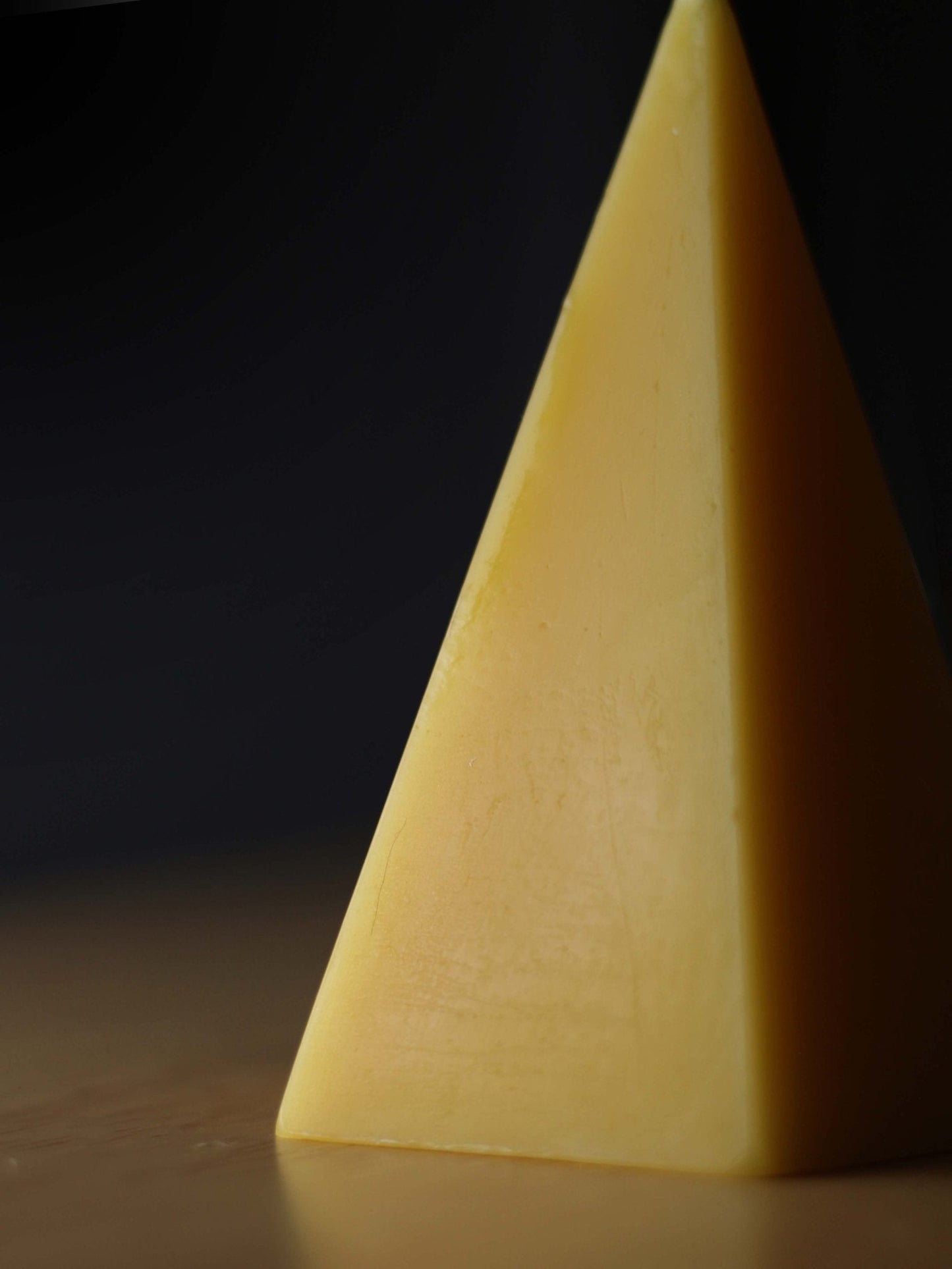 Polygon Pentagonal Beeswax Candle - Pure British Artisan Crafted