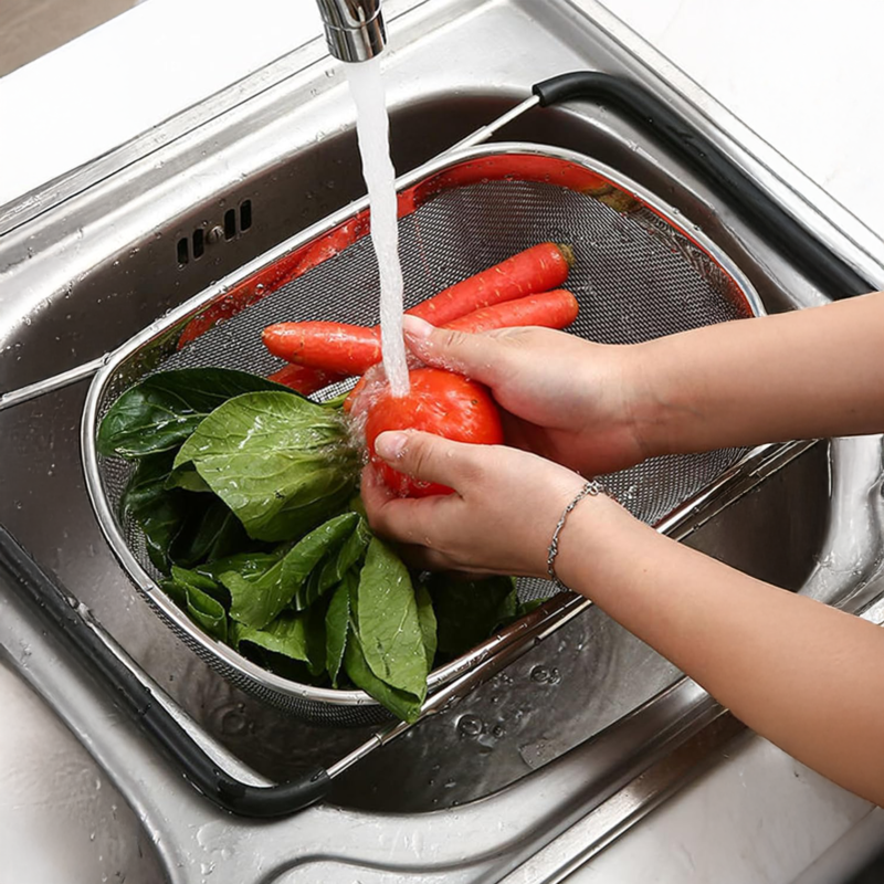 Over Sink Drainer with Extendable Black Handles | Zenigo