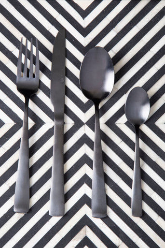 Avie 16 Piece Onyx Cutlery Set