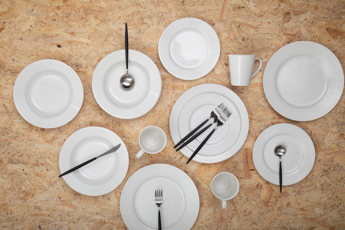 Avie 16 Piece Matte Silver And Black Cutlery Set