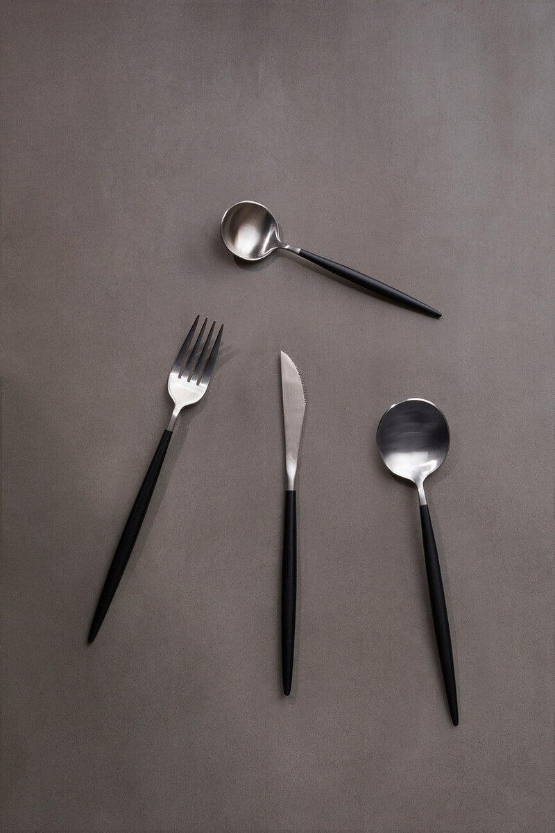 Avie 16 Piece Matte Silver And Black Cutlery Set