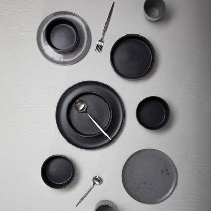 Modern Retro 16 Piece Matte Silver Cutlery Set