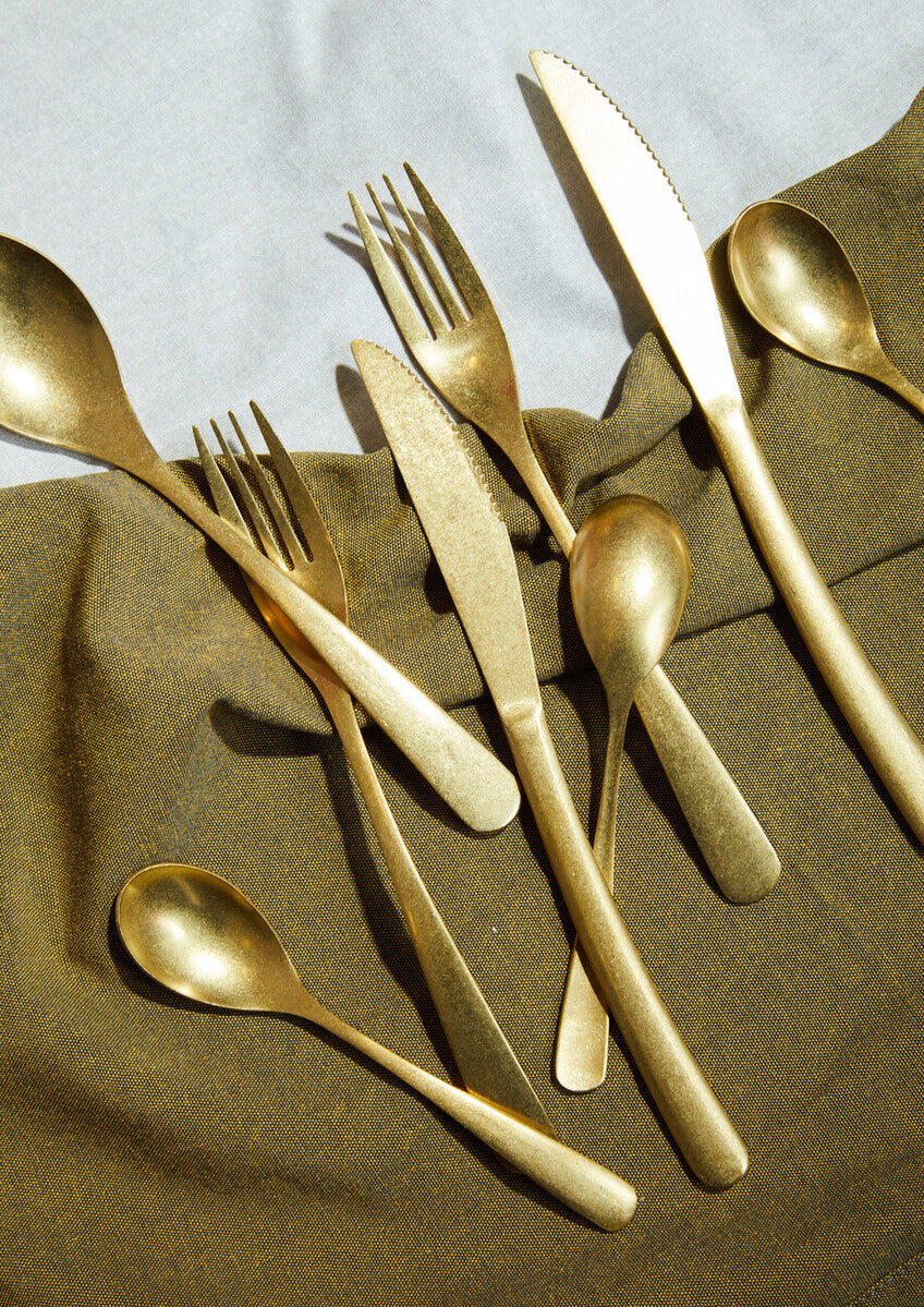 Avie 16 Piece Antique Gold Finish Cutlery Set