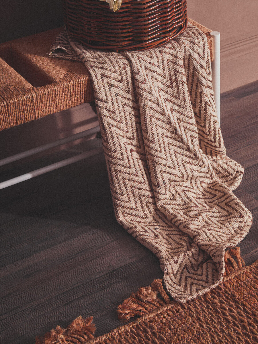 Bandar Natural Rope Woven Bench with White Wooden Legs, 110 cm