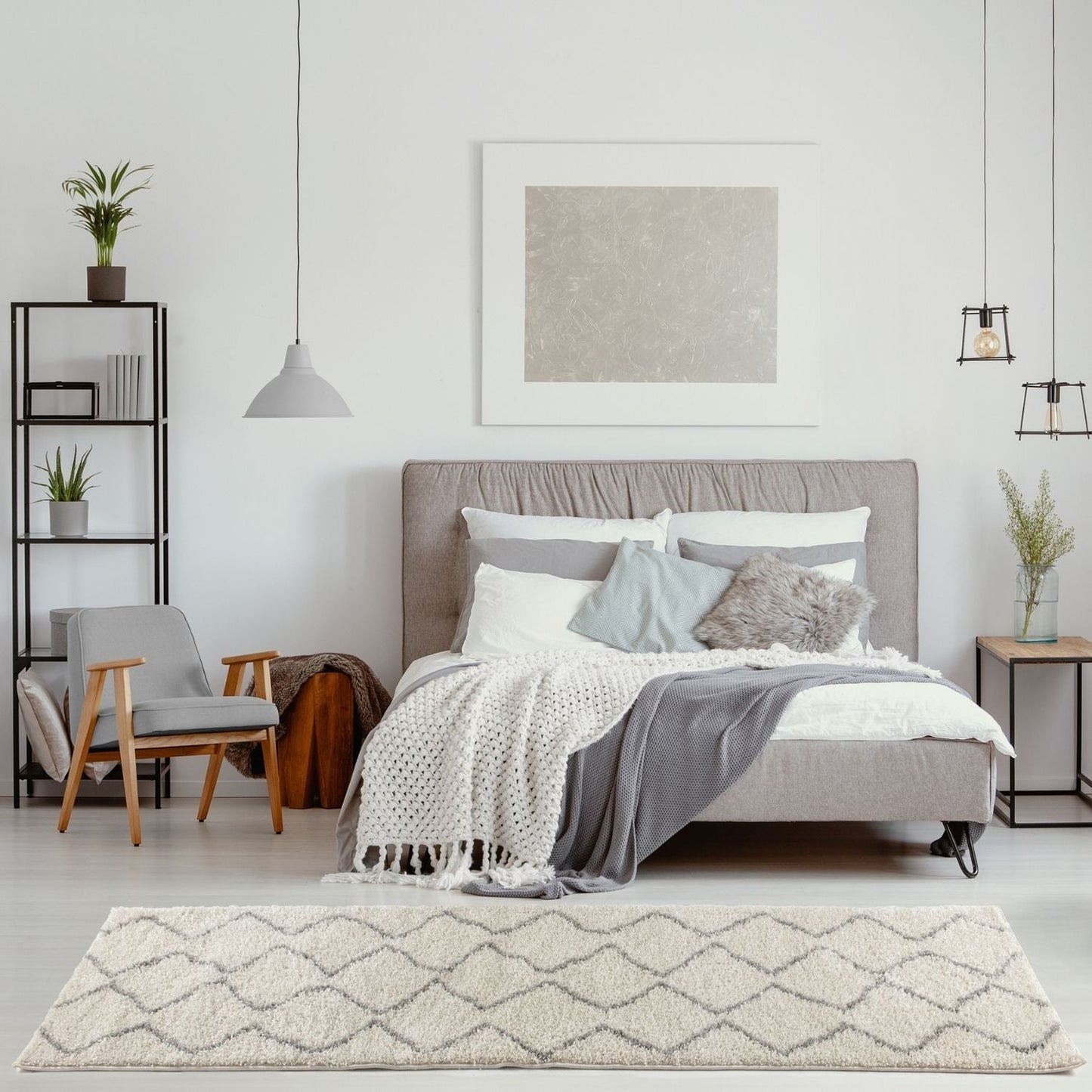 Moroccan Ivory Grey Shaggy Rug | 800