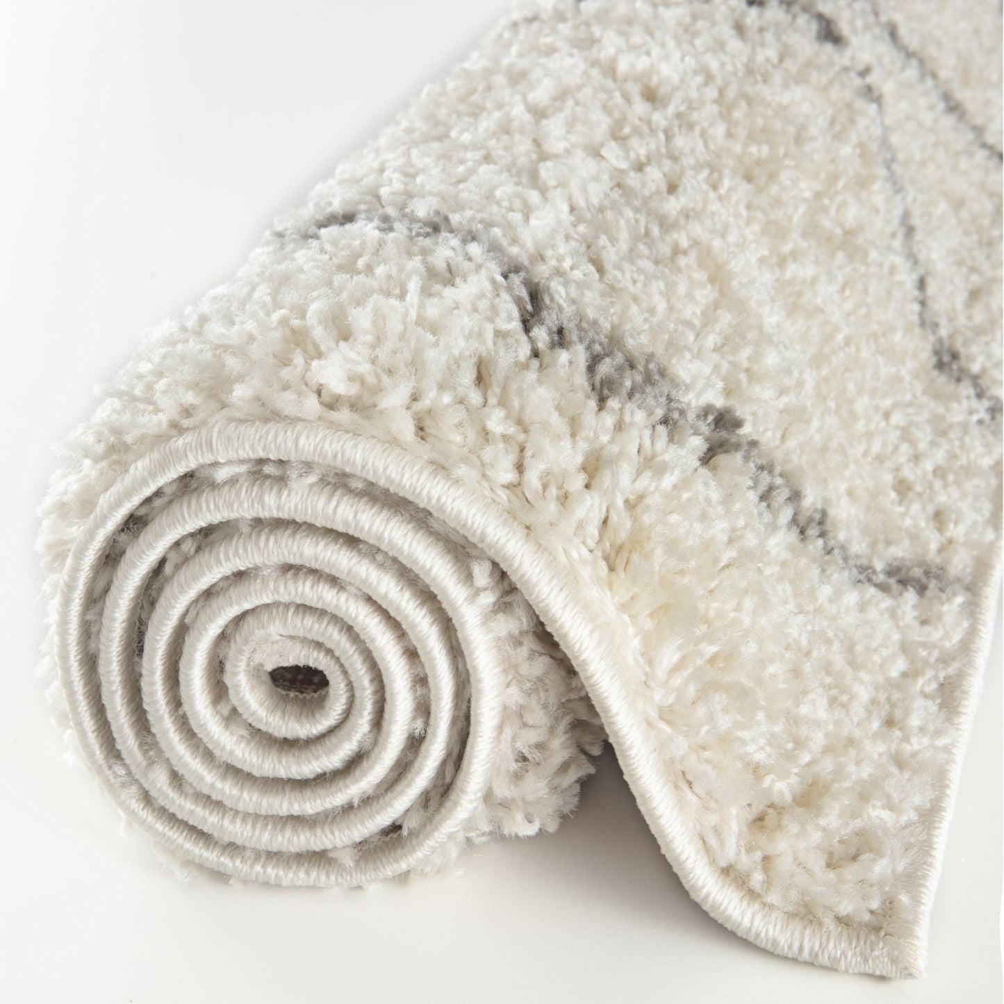 Moroccan Ivory Grey Shaggy Rug | 800