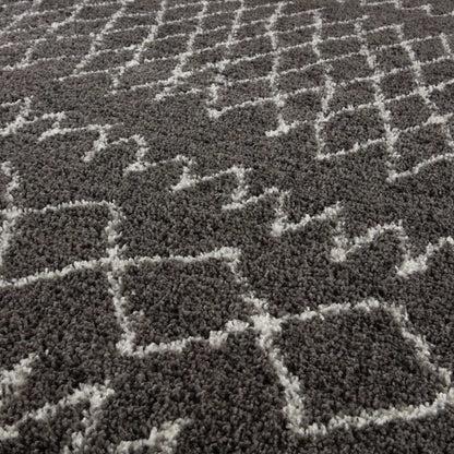 Moroccan Dark Grey Shaggy Rug | 940