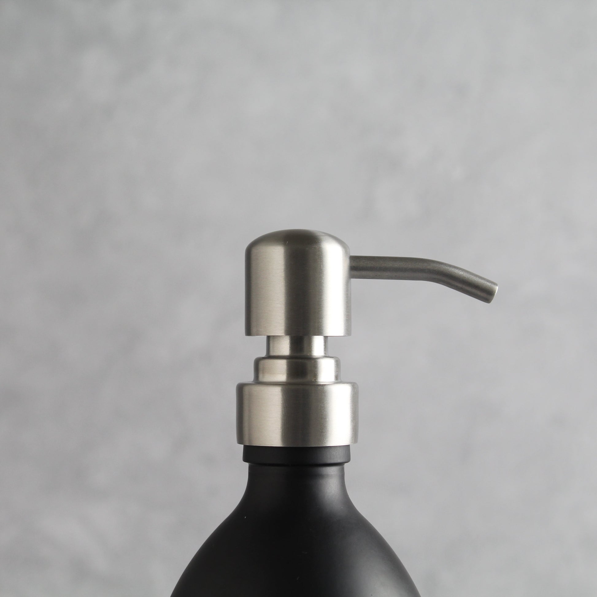 Namie Matte Black Glass Soap Dispenser Double Set with White Concrete Tray