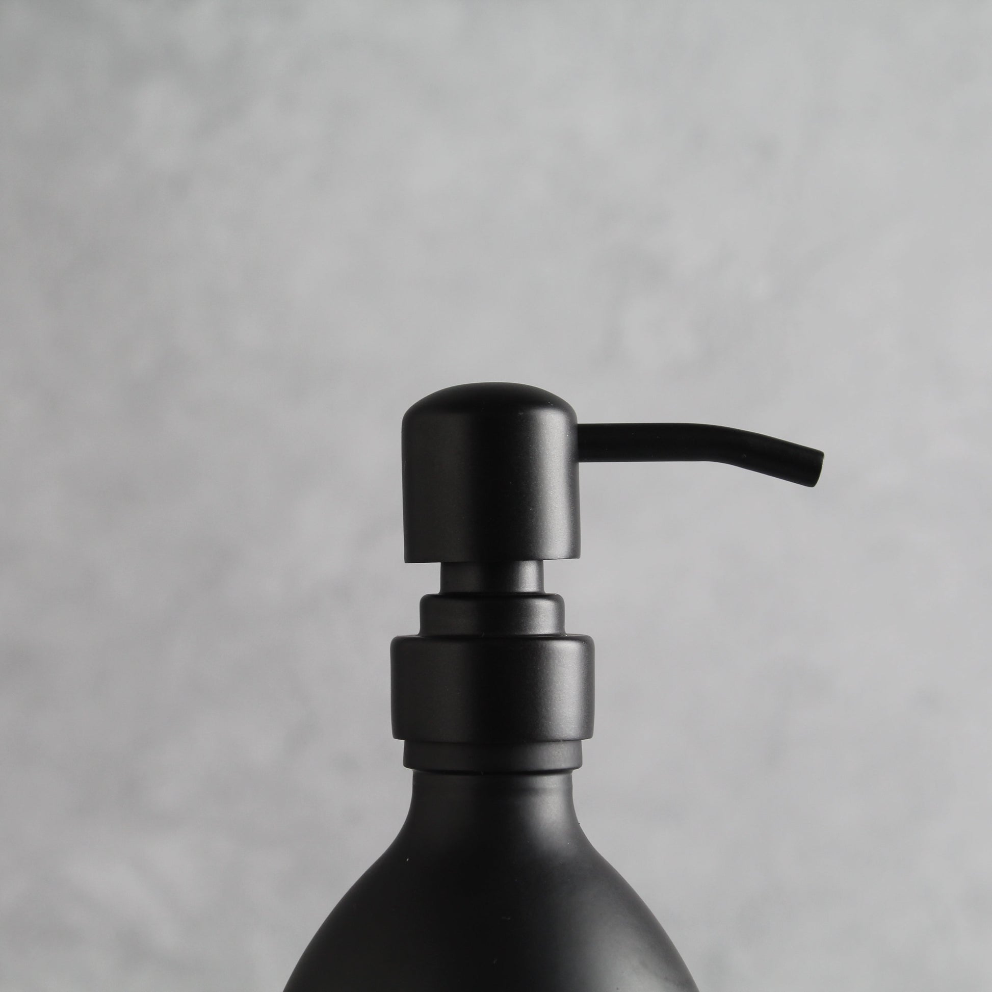 Namie Matte Black Glass Soap Dispenser Double Set with White Concrete Tray