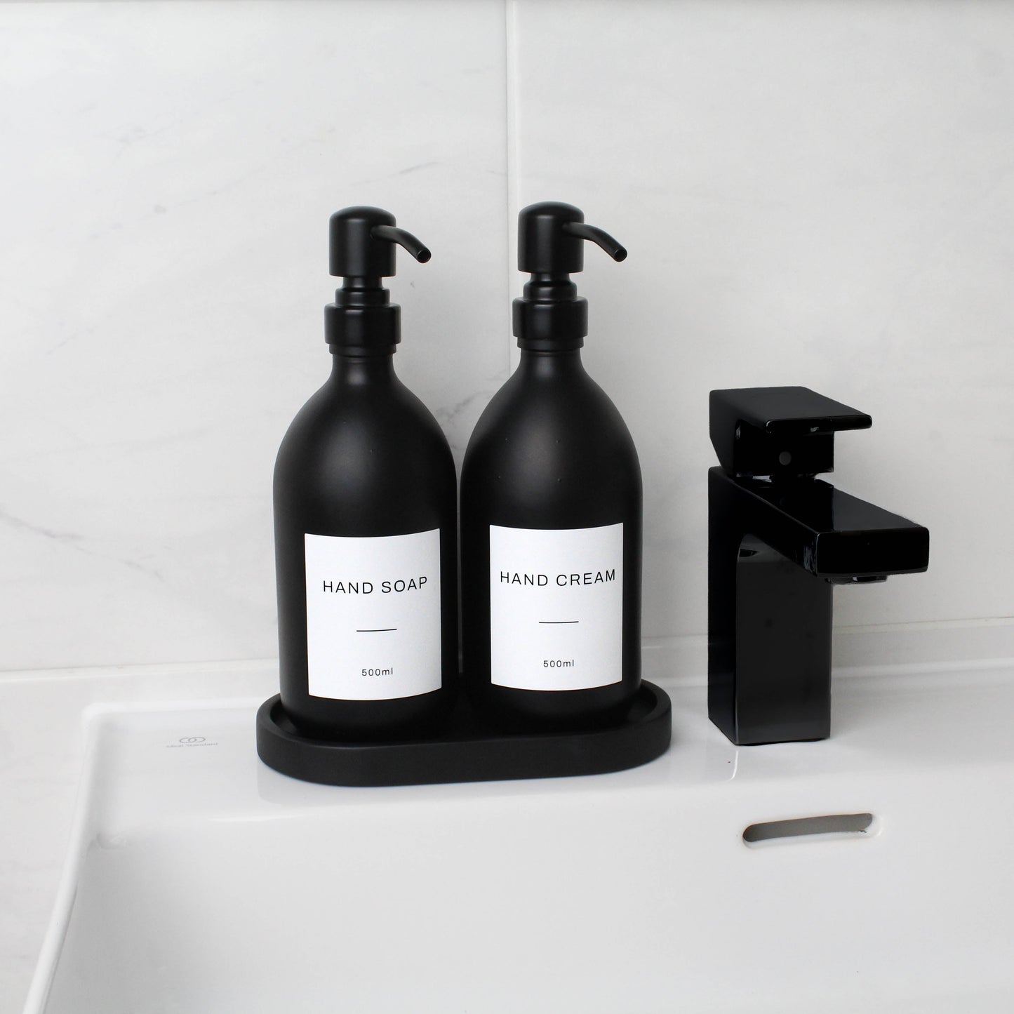 Namie Black Concrete Tray & Matte Black Glass Dispenser Double Set