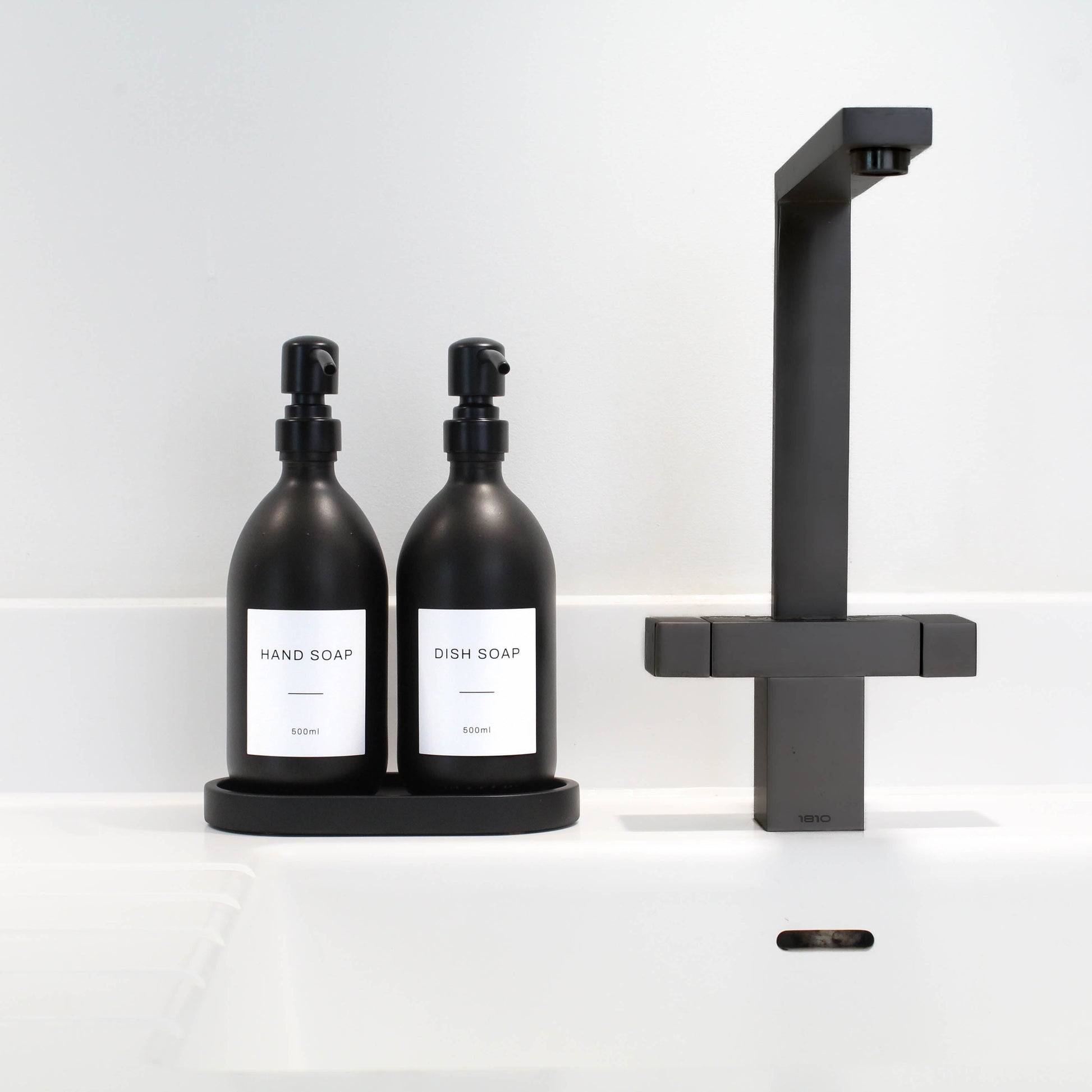 Namie Black Concrete Tray & Matte Black Glass Dispenser Double Set