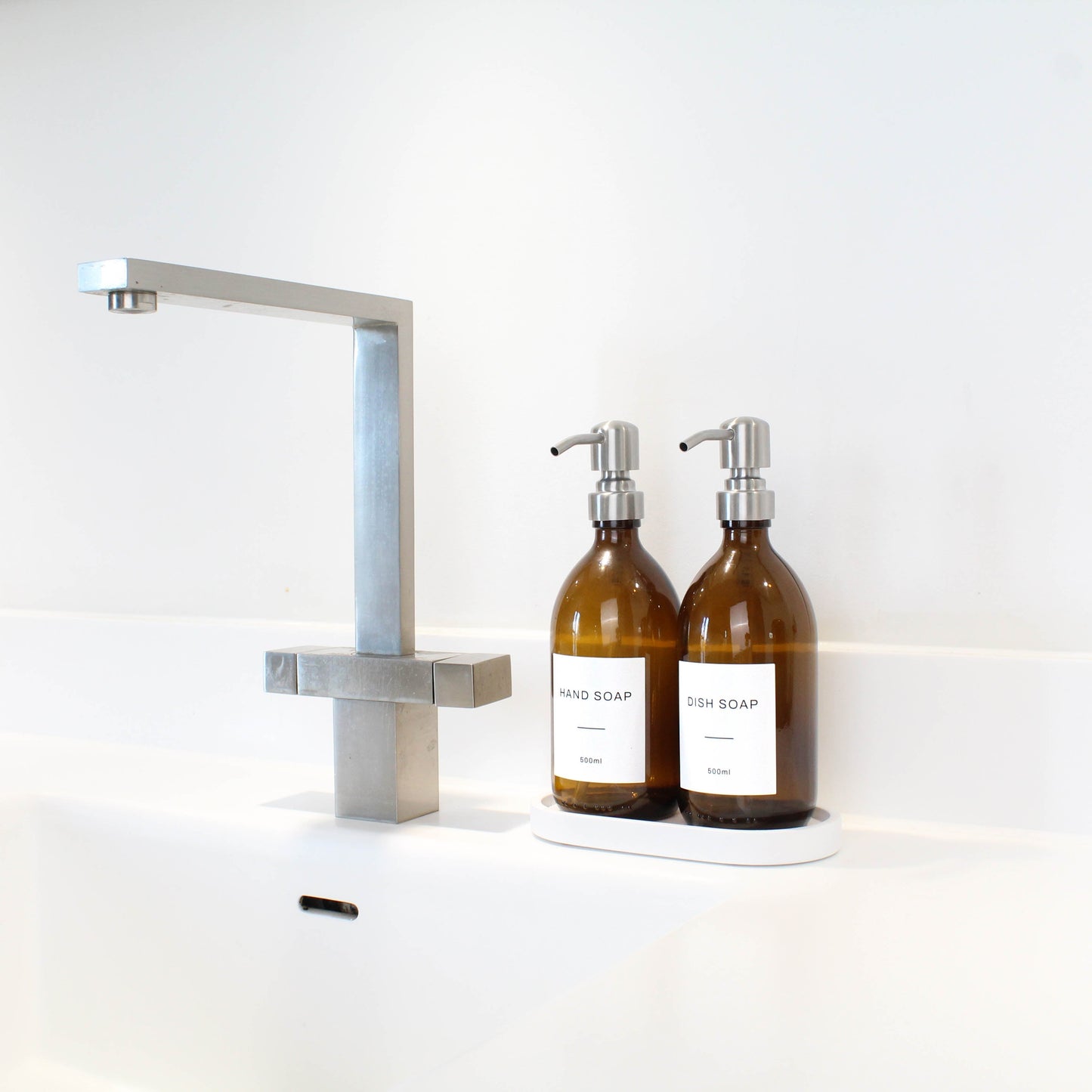 Namie White Concrete Tray & Amber Glass Dispenser Double Set