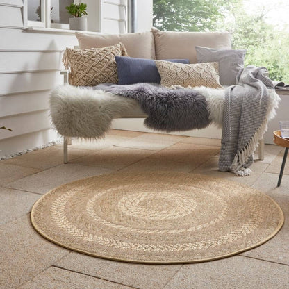 Indoor Outdoor Almendro Round Rug – Chevron Design