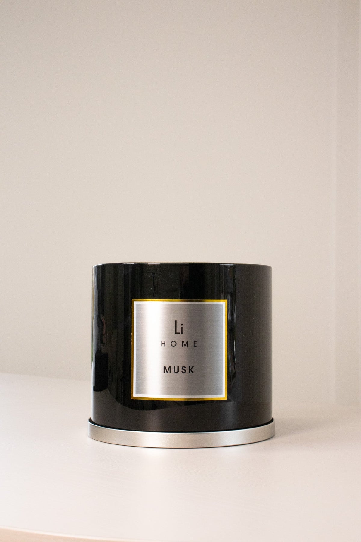 Lifestyle Home Collection Musk 3-Wick Soy Candle 1kg