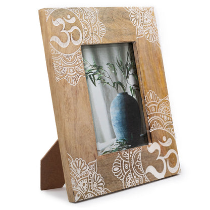 Large White Ohm Mandala Mango Wood Photo Frame 13x18cm