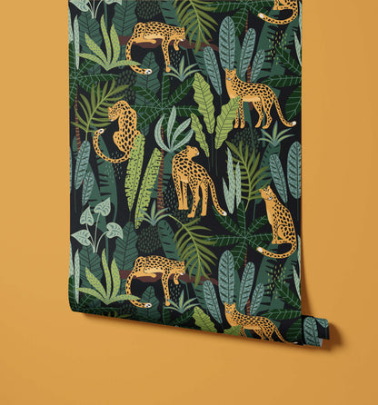 Bobbi Back Porta Wallpaper