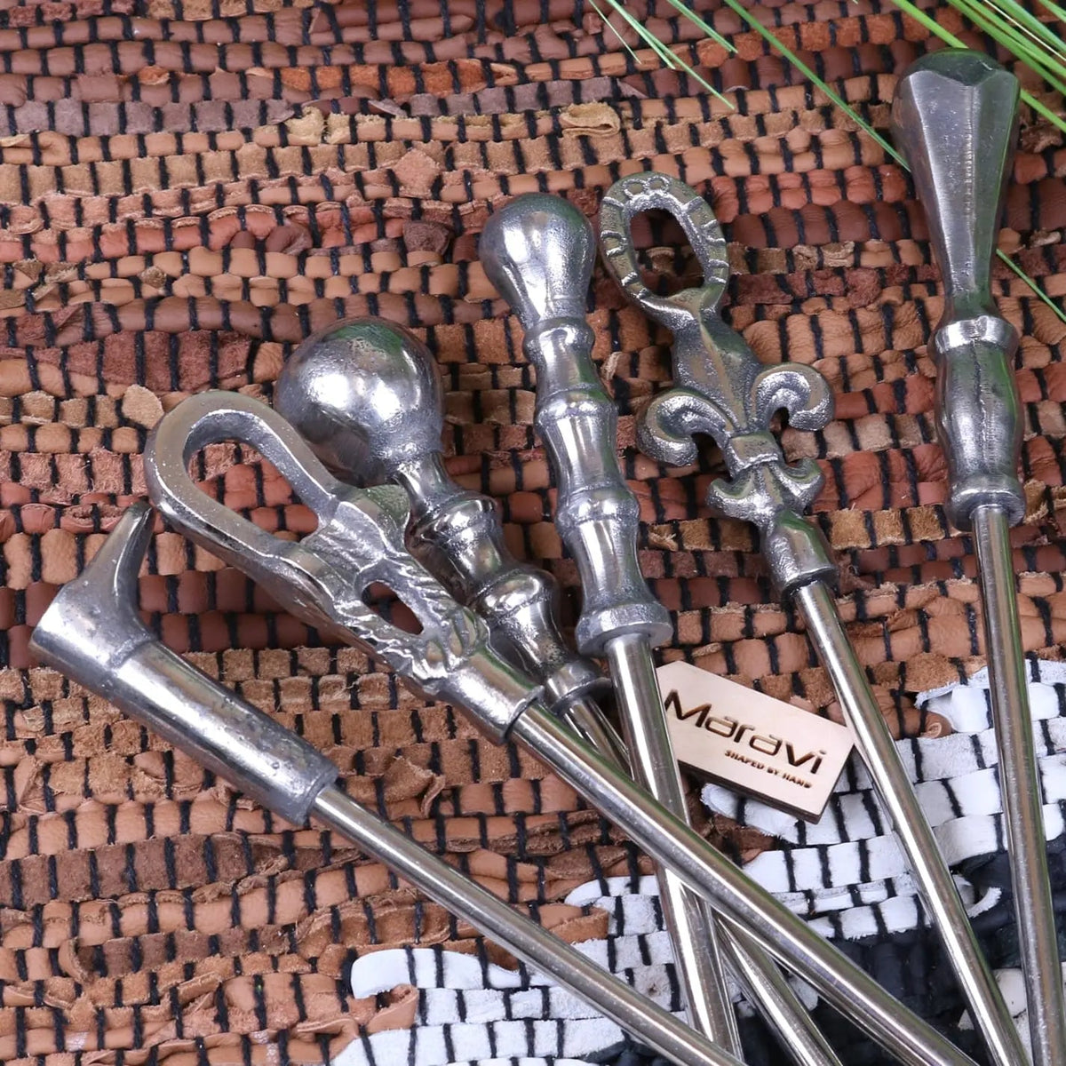 Sagara Long Handled Shoe Horn 54 cm in Distressed Aluminium, 6 Designs