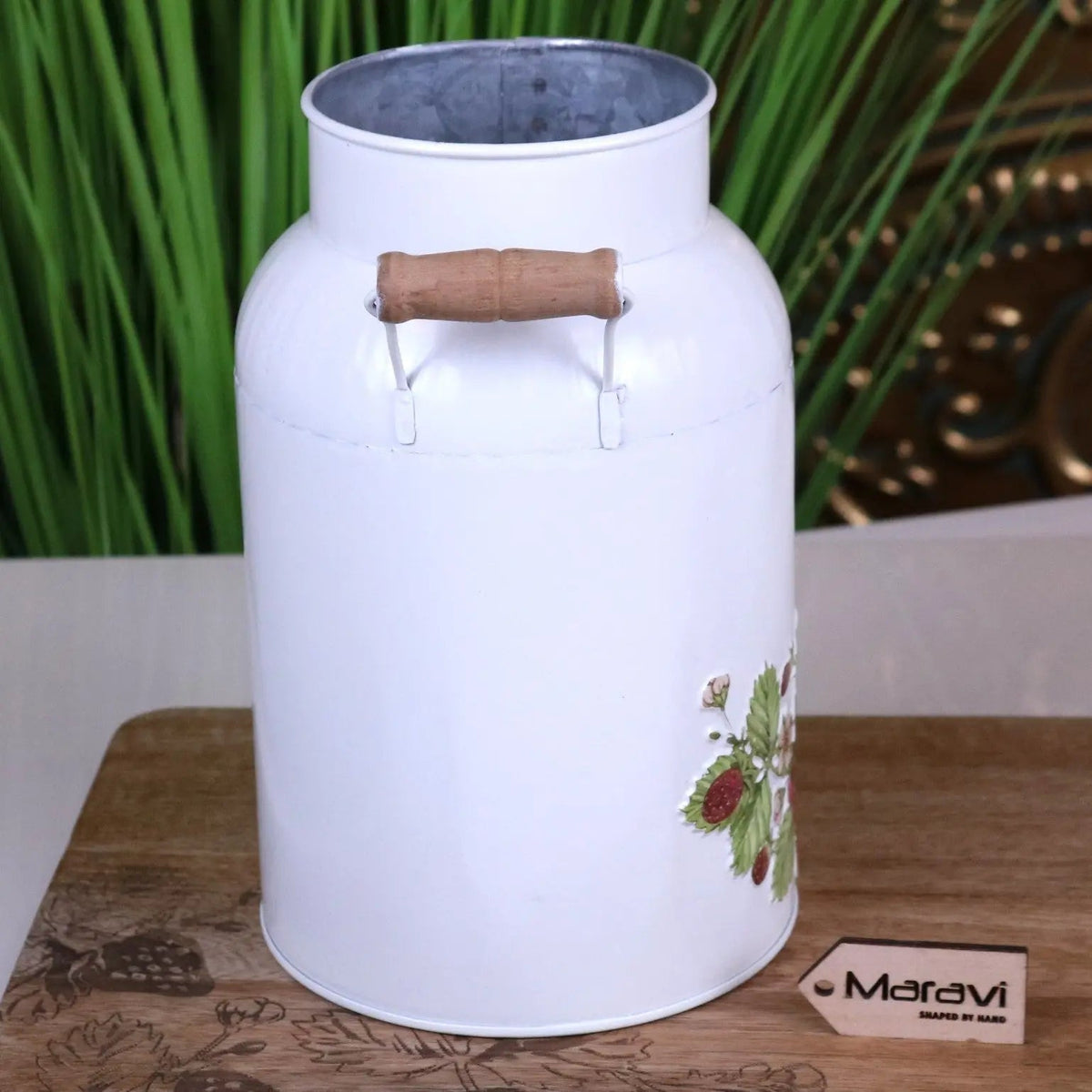 Thaniya Strawberry Field White Metal Milk Churn Planter