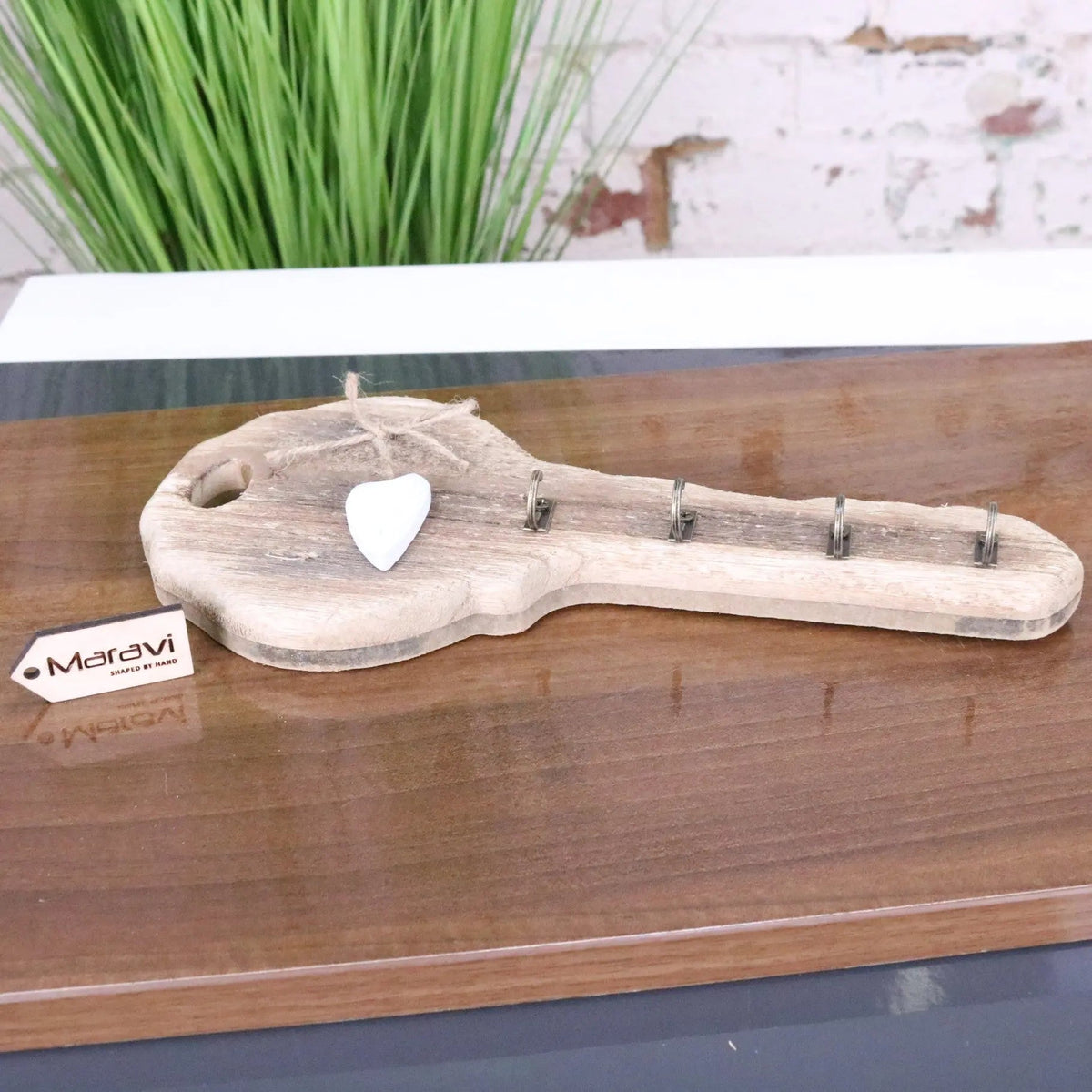 Torani Whitewashed Wooden Key-Shaped Key Holder with 5 Hooks