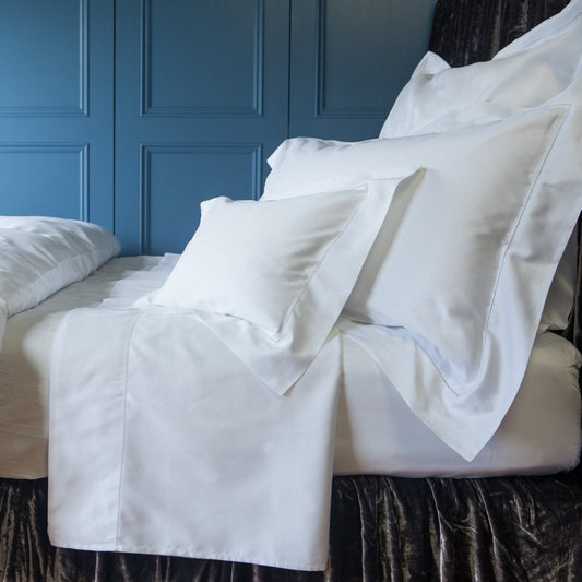 Dormitory Venice White Sateen Duvet Cover, Pillowcases & Flat Sheet