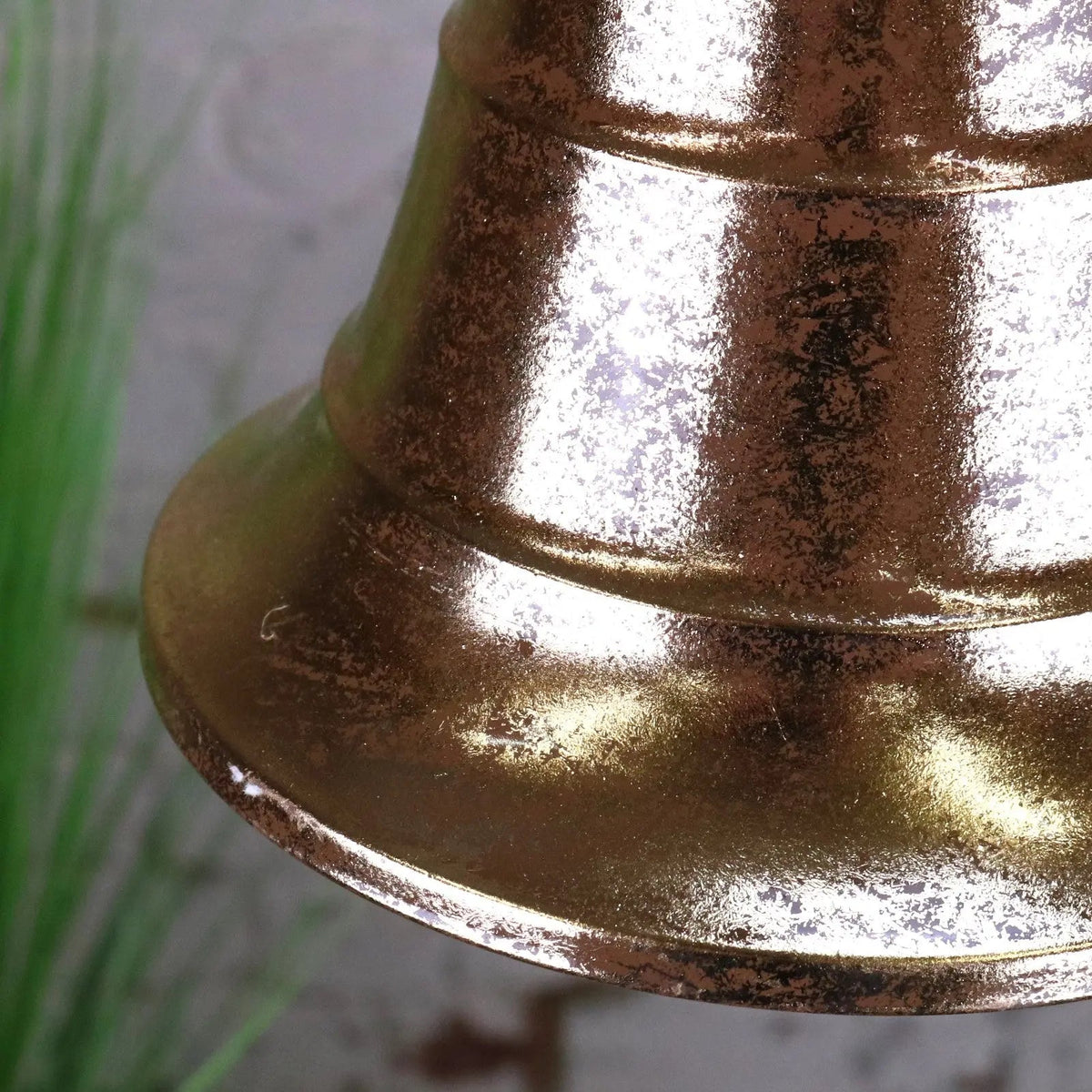 Yanika Antique Gold Metal Hanging Bell