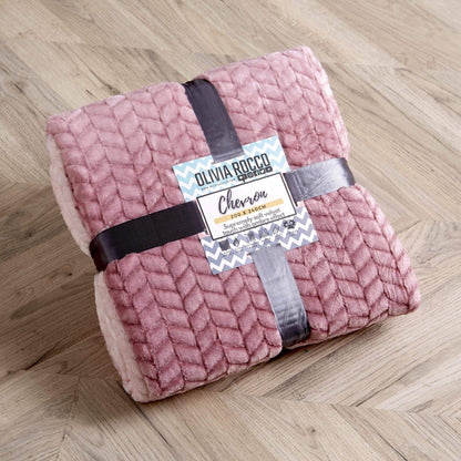 Chevron Ombre Effect Luxurious Oversized Throw Blanket Chunky Soft Fleece for Sofa or Bed All-Season Comfort in Calming Colours by OLIVIA ROCCO