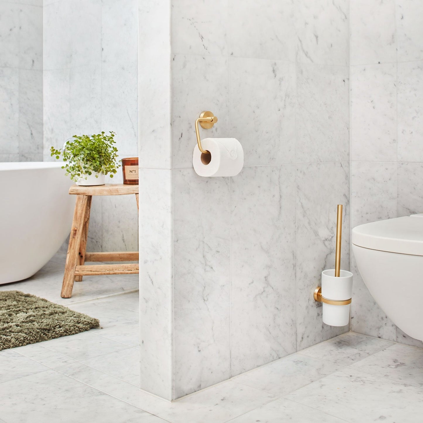Smedbo Home Toilet Brush Set HV333P Brushed Brass & Porcelain