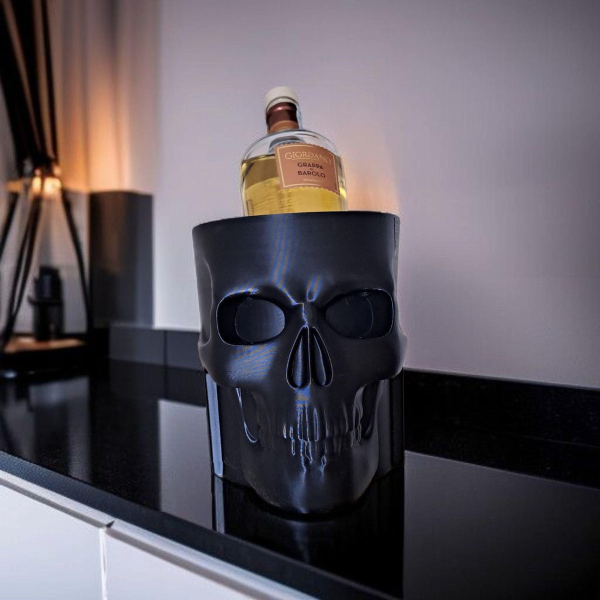 3D-Printed Skull Whisky Bottle Holder