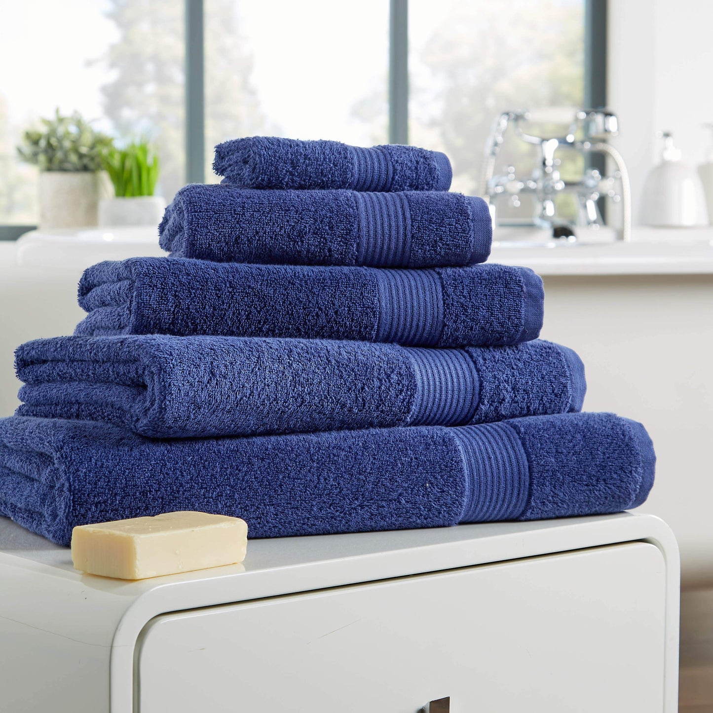 Home Collection Luxurious 500GSM Egyptian Cotton Towels High Absorbency Soft Durable OEKO-TEX Certified Various Sizes Elegant Colours by OLIVIA ROCCO