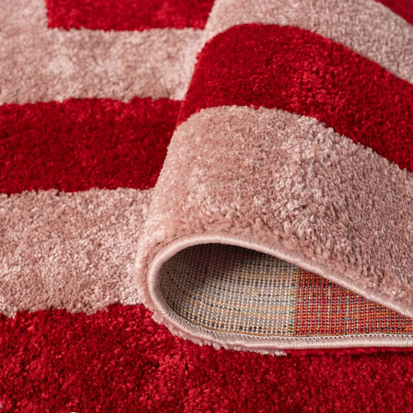 Joli Geometric Red & Pink Rug