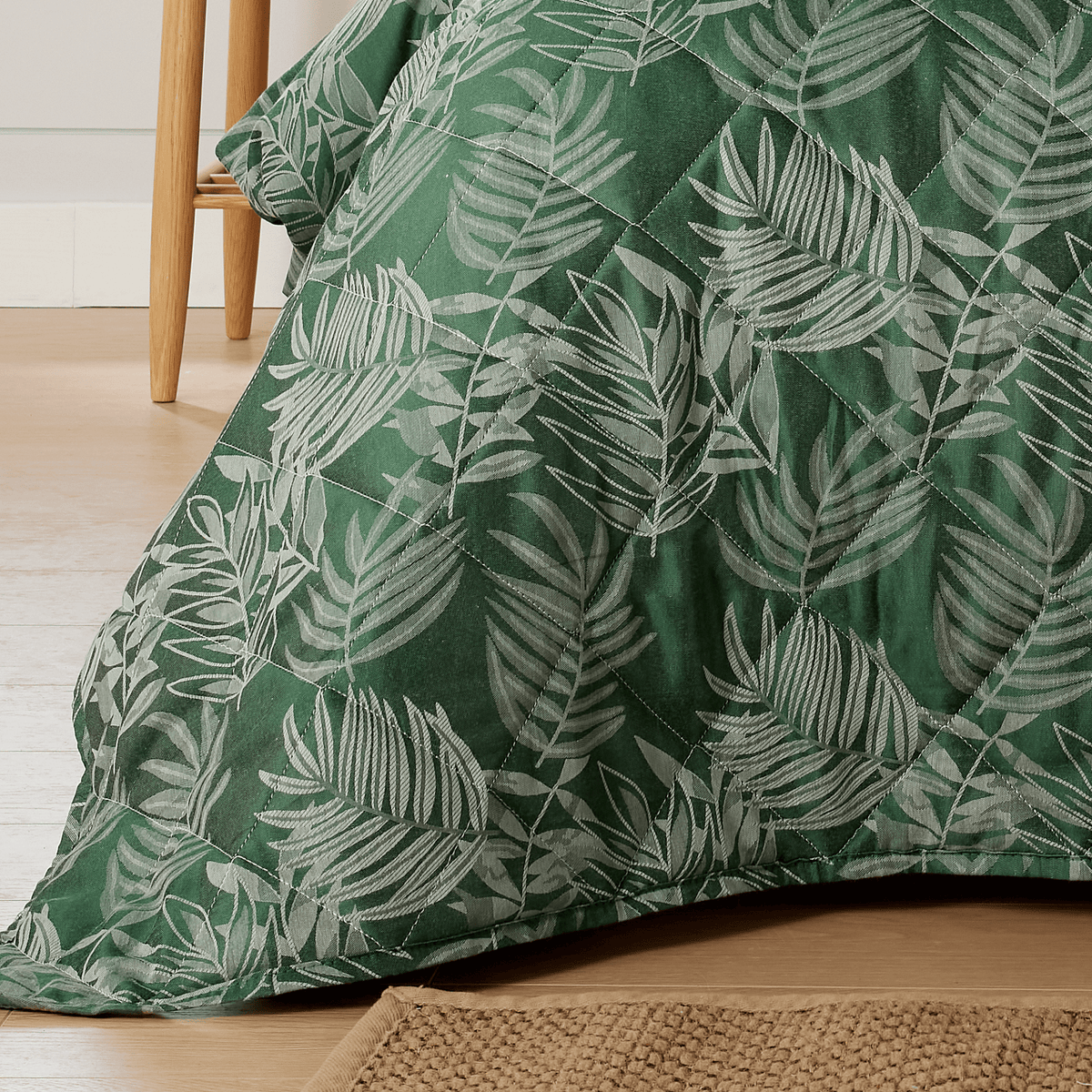 Olivia Rocco Leaf Jacquard Reversible Cotton Blend Duvet Cover Set with Pillowcases