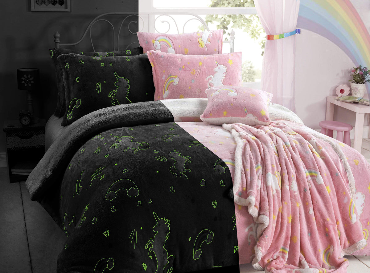 Olivia Rocco Kids Rainbow Unicorn Glow in the Dark Teddy Fleece Duvet Cover Set