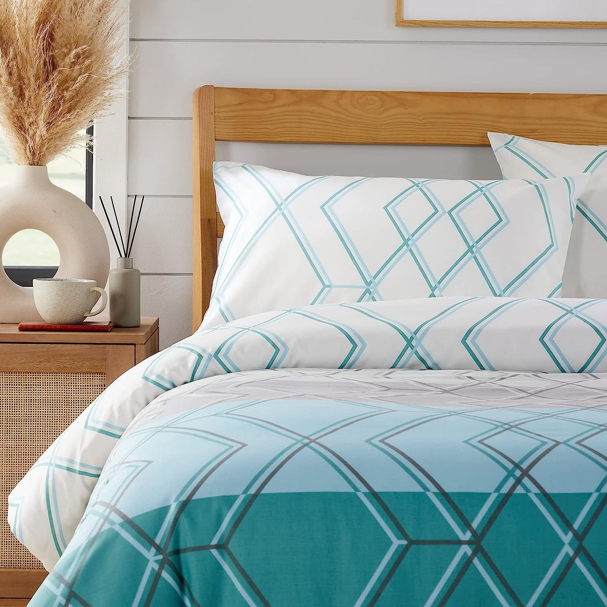 Olivia Rocco Havanna Geo Reversible Cotton Blend Duvet Cover Set