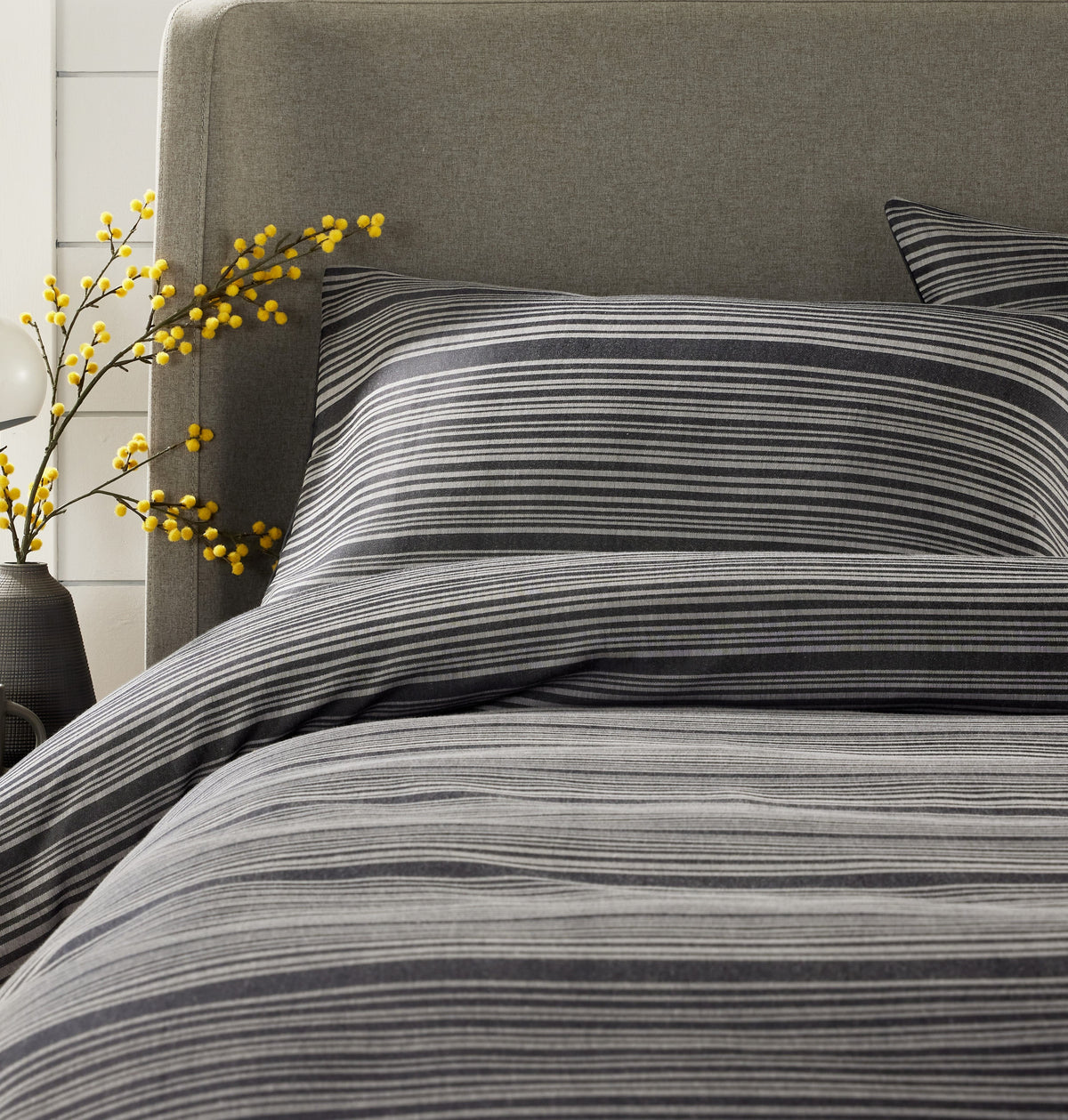 Olivia Rocco Stripe Jacquard Reversible Cotton Blend Duvet Cover Set with Pillowcases