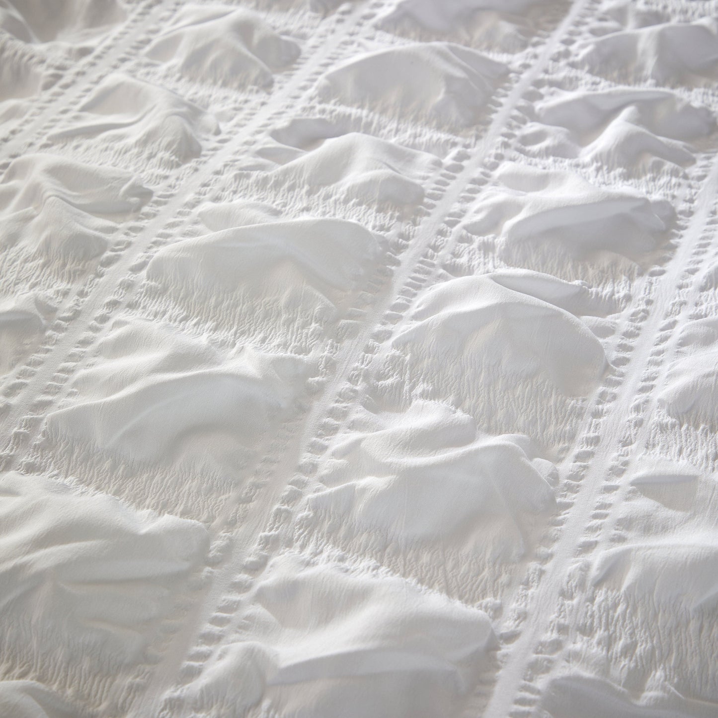 Soho White Microfibre Duvet Cover Set with Pillowcases Quilted Super Soft Easy Care Bedding Bed Linen Set by OLIVIA ROCCO