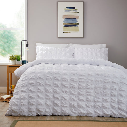 Soho White Microfibre Duvet Cover Set with Pillowcases Quilted Super Soft Easy Care Bedding Bed Linen Set by OLIVIA ROCCO